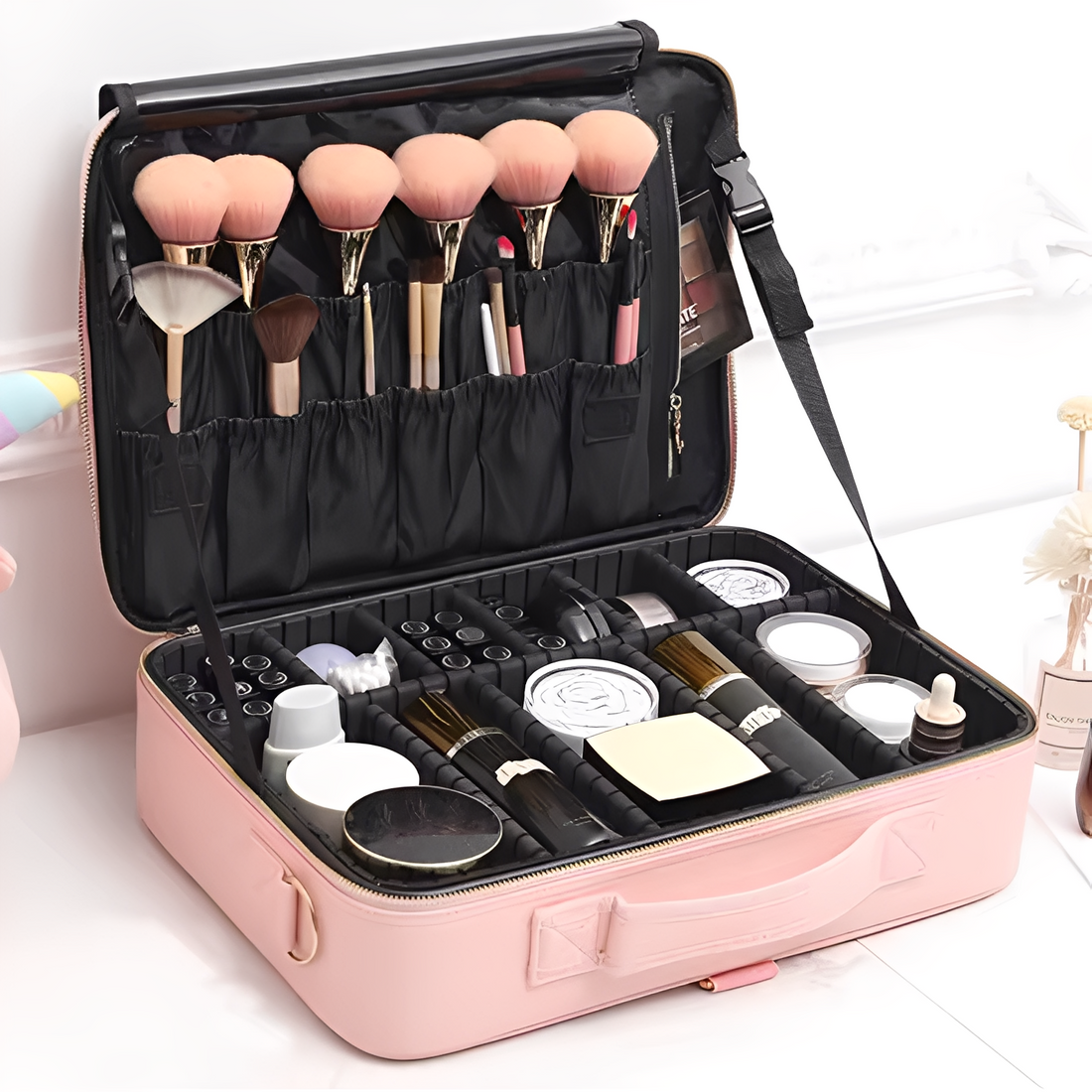 Best Travel Makeup Case for Teens: Stay Cute and Organized Anywhere
